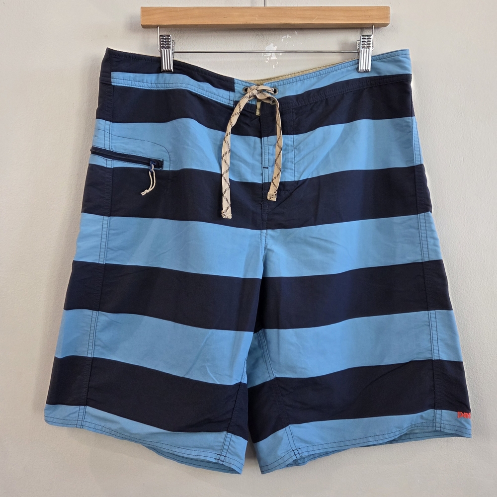 Men's Patagonia Stripe Wavefarer Board Shorts Size 35 Blue #86630 Beach - Picture 1 of 7